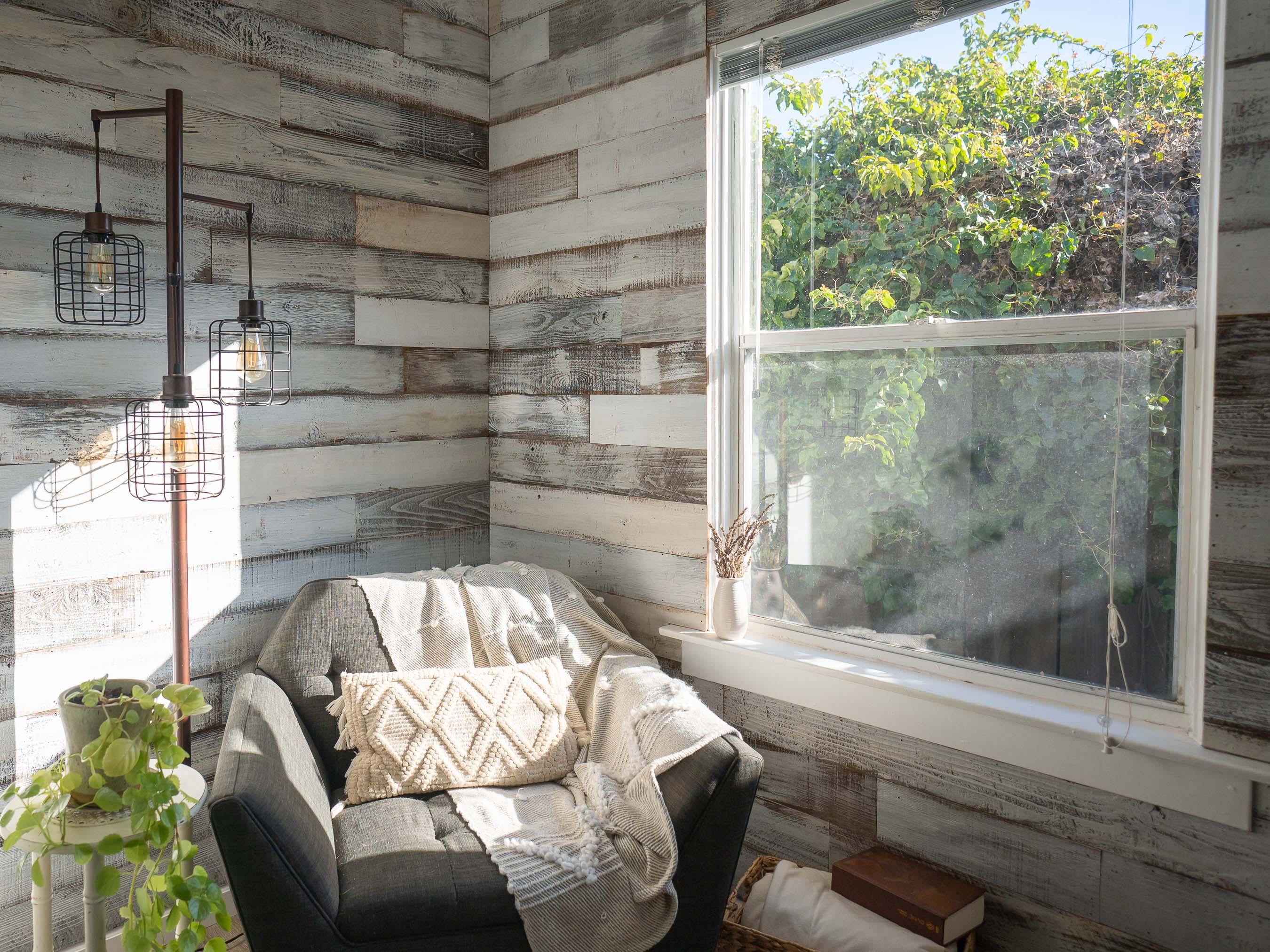 Whitewashed Reclaimed Barn Wood Planks for Accent Wall Paneling